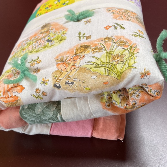 Handmade Doll Quit Vintage Fabric - Picture 9 of 11